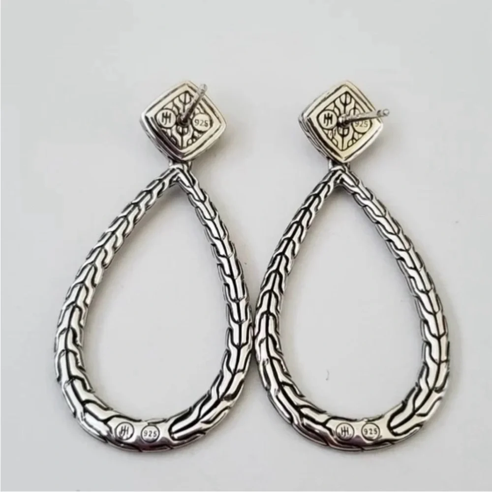 John Hardy Classic Chain Sterling Silver Hammered Pear Drop Earrings Beautiful
